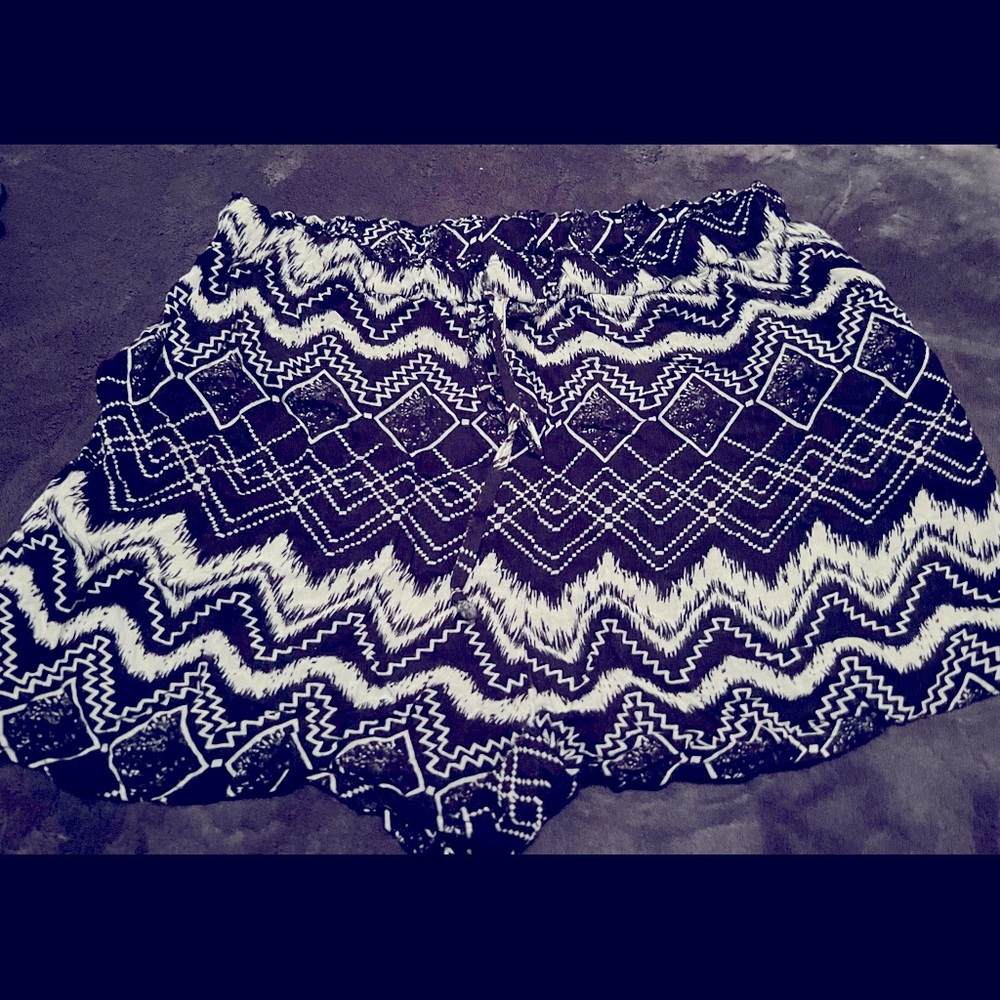 Womens size Med shorts